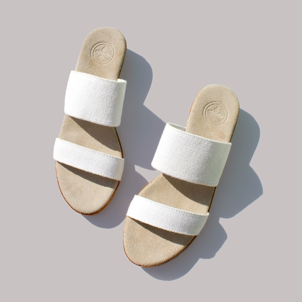 Women's summer sandal flatlay