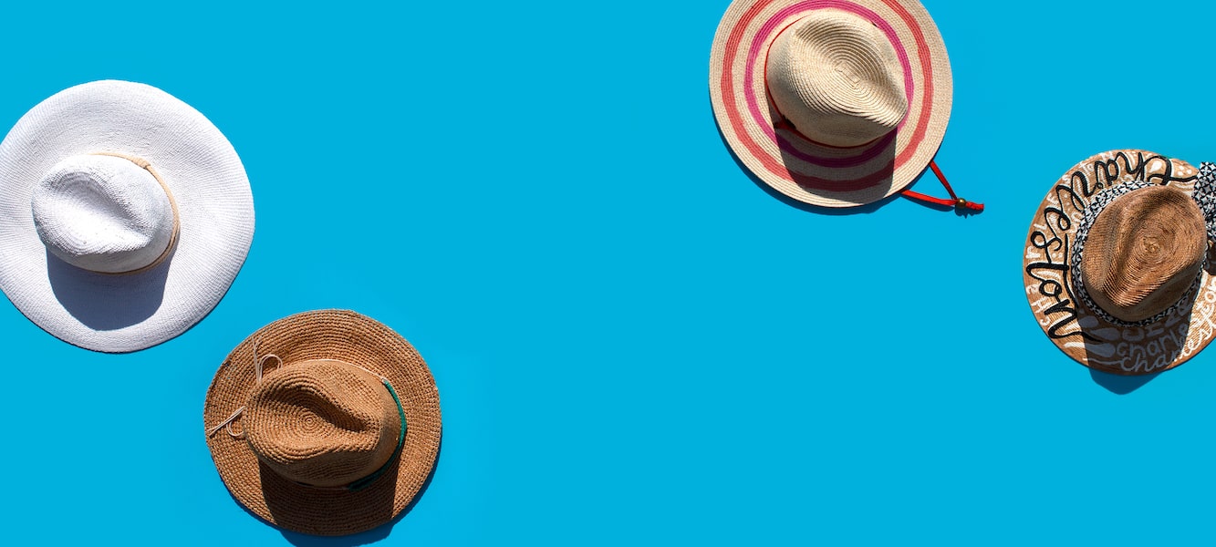 Women's hat blue banner