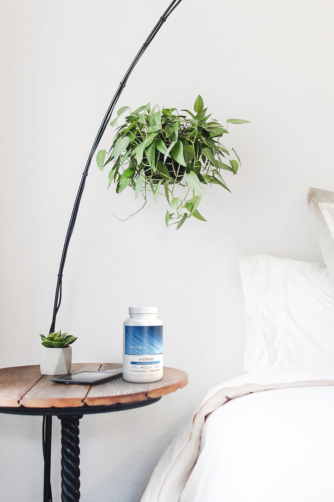 Realistic lifestyle photo with 3D rendered bottle