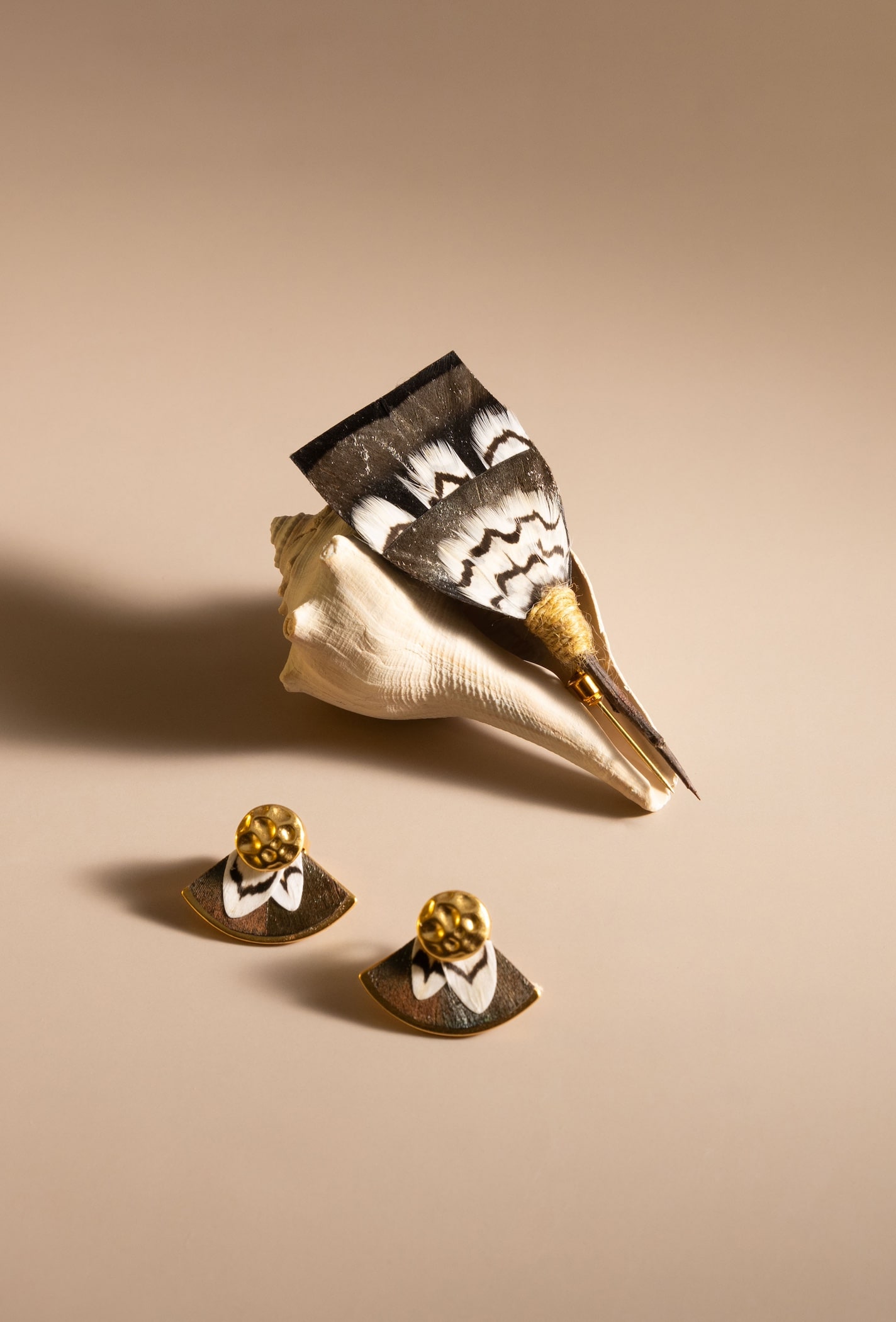 Seashell accessories photoshoot
