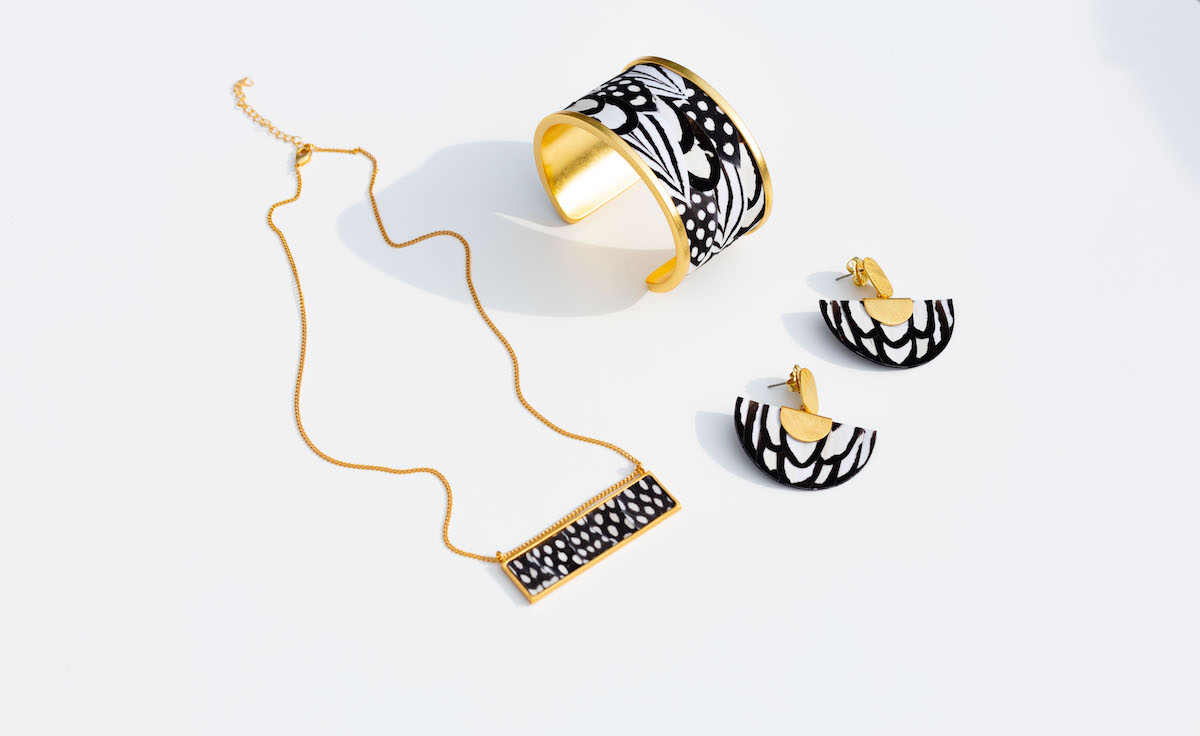 womens-accessories-flatlay-photography