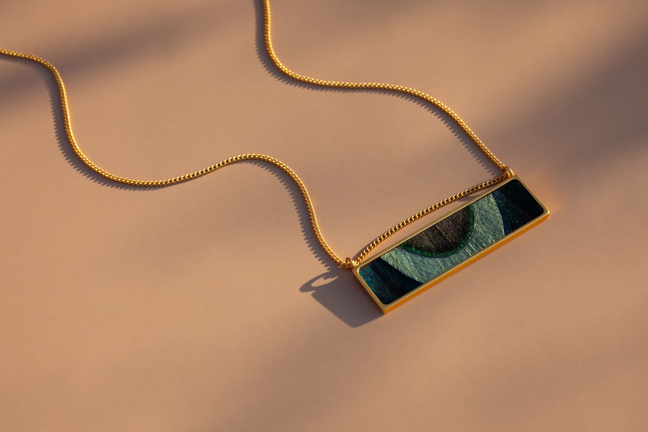 creative-necklace-photography