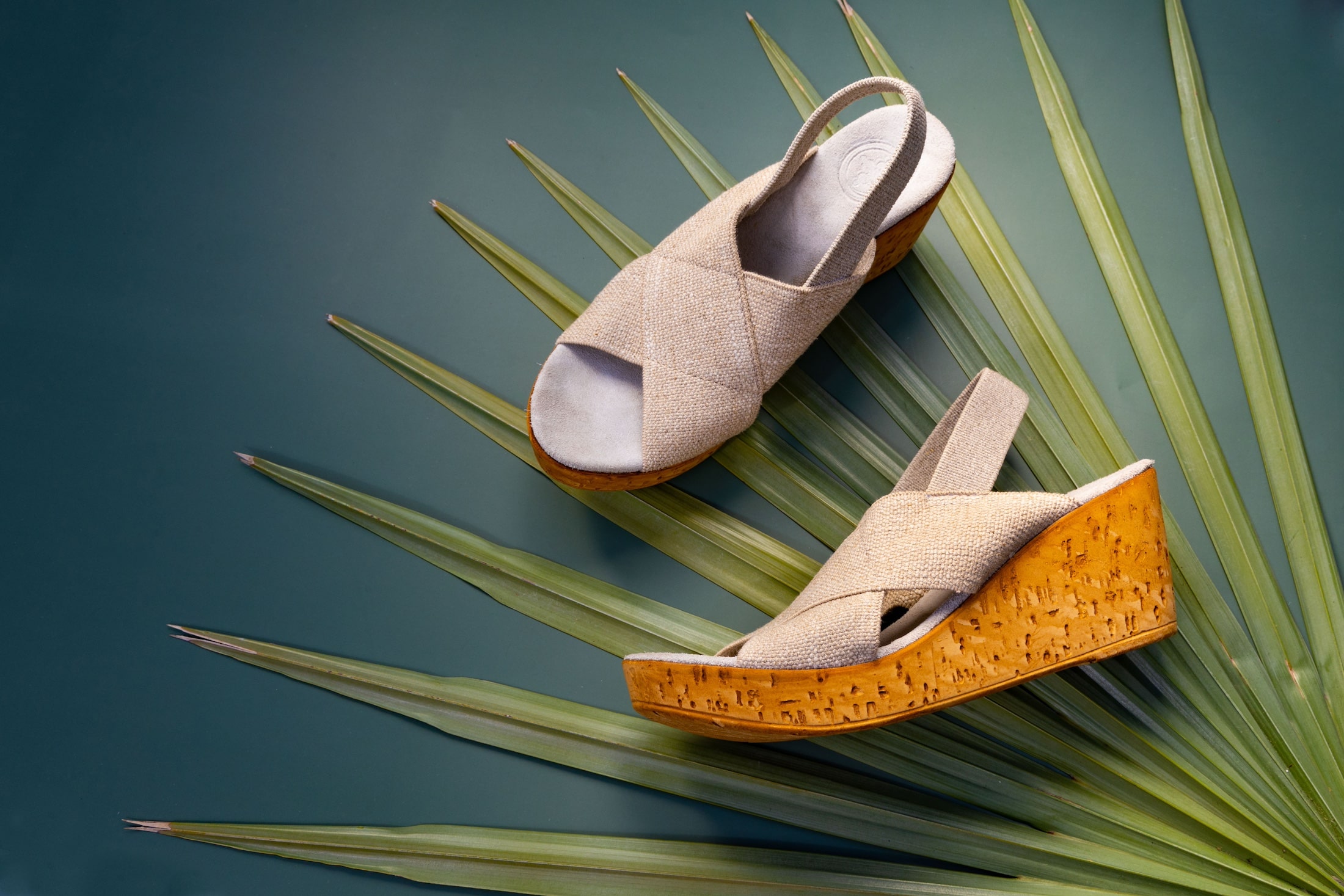 womens-sandals-shoe-photography-min